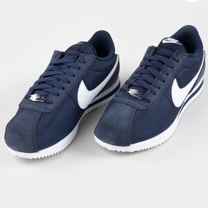 Nike Cortez